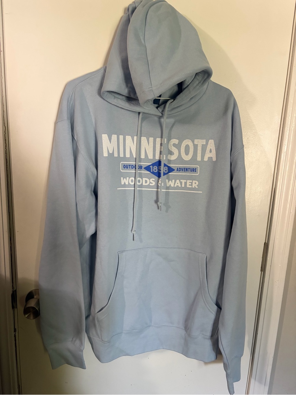 NWOT Men’s Blue 84 Large Minnesota Woods & Water Light Blue Hoodie Tote14